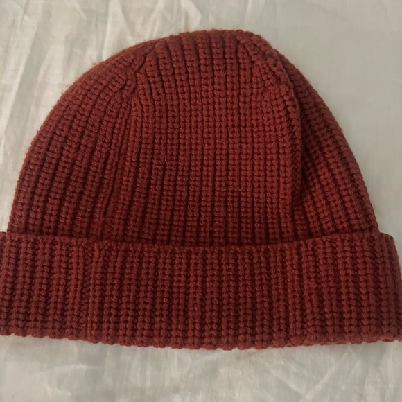 Women’s beanie - Picture 3 of 3